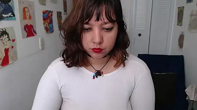 soynanabela28 online show from May 19, 6:58 pm
