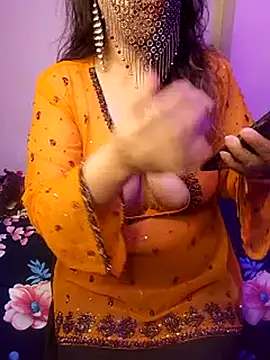 Snapshot of indian_passion chatting on December 21, 4:52 am indian passion online show from December 21, 4:52 am