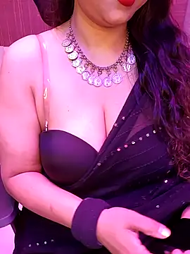 Snapshot of indian_passion chatting on October 5, 1:09 pm indian passion online show from October 5, 1:09 pm