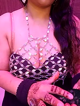 Snapshot of indian_passion chatting on October 22, 7:35 pm indian passion online show from October 22, 7:35 pm