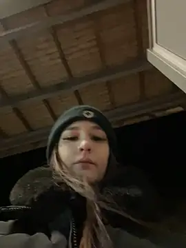 Snapshot of joanaelaa chatting on February 18, 8:47 pm joanaelaa online show from February 18, 8:47 pm