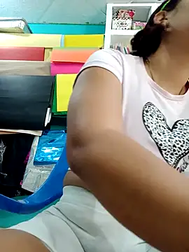 maymercy online show from February 22, 1:46 pm