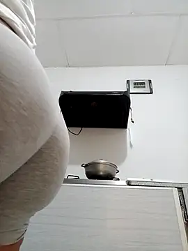 maymercy online show from February 26, 4:56 pm