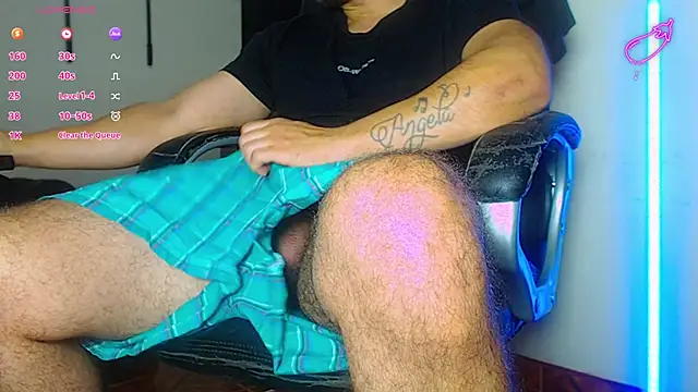 --mAk-- online show from December 8, 2:28 am