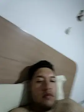 Snapshot of baby18k chatting on March 13, 7:31 am baby18k online show from March 13, 7:31 am