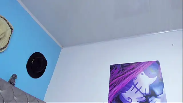 Snapshot of Karol_fenixx chatting on October 1, 12:38 am Karol fenixx online show from October 1, 12:38 am