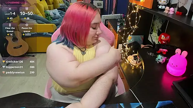 Softie Sofy online show from February 5, 8:54 am