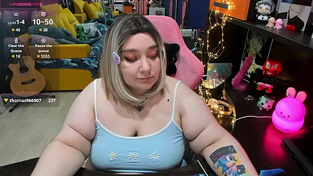 Softie Sofy online show from February 11, 8:15 am