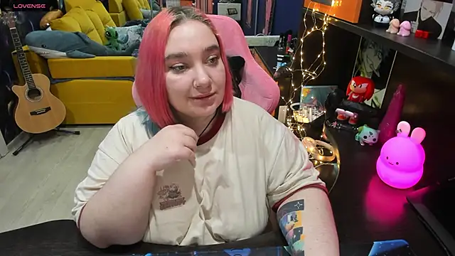 Softie Sofy online show from February 12, 9:10 am