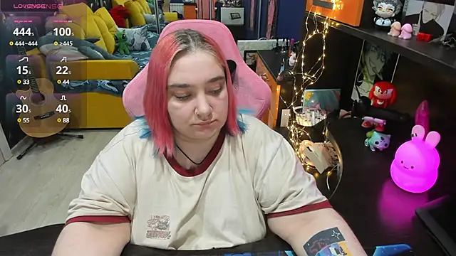 Softie Sofy online show from February 14, 3:05 pm