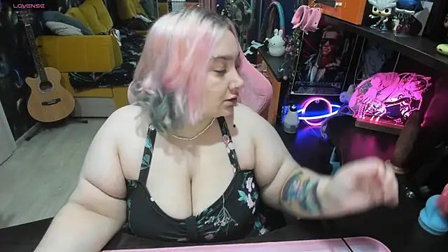 Softie Sofy online show from September 23, 1:41 am