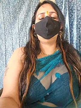 cute-tanvi online show from February 13, 8:38 am