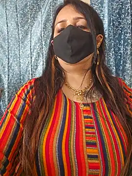 cute-tanvi online show from February 14, 4:47 am