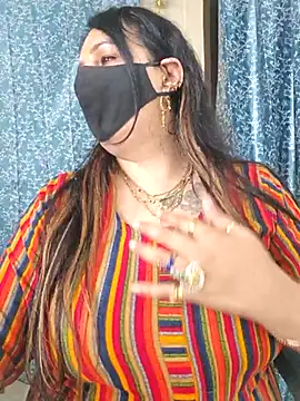 cute-tanvi online show from February 19, 7:50 am