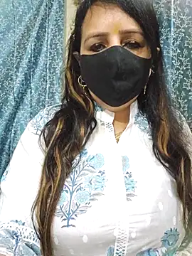 cute-tanvi online show from February 28, 1:47 am