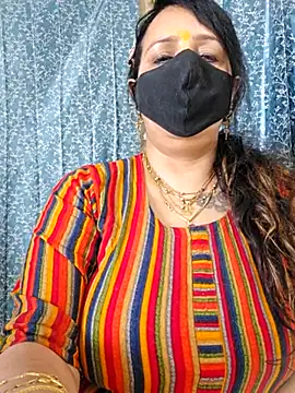 cute-tanvi online show from March 4, 7:51 am