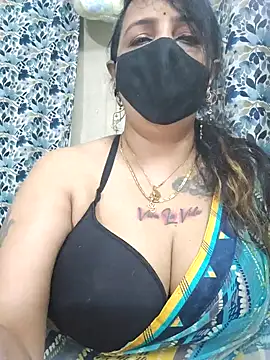 cute-tanvi online show from October 3, 11:57 pm