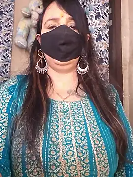 cute-tanvi online show from April 14, 1:00 am