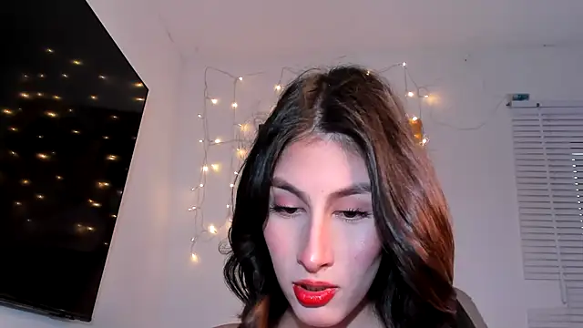 Snapshot of valeria_gonzales_ chatting on January 3, 9:26 pm valeria gonzales online show from January 3, 9:26 pm