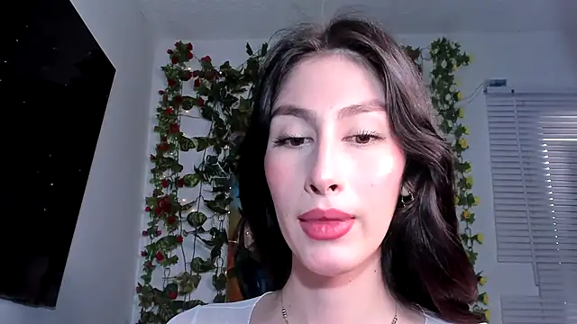 Snapshot of valeria_gonzales_ chatting on February 3, 9:07 pm valeria gonzales online show from February 3, 9:07 pm