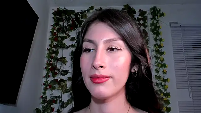 Snapshot of valeria_gonzales_ chatting on February 27, 4:41 am valeria gonzales online show from February 27, 4:41 am