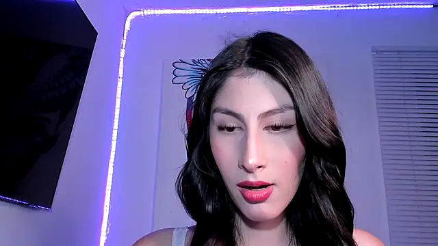 Snapshot of valeria_gonzales_ chatting on March 15, 11:50 pm valeria gonzales online show from March 15, 11:50 pm