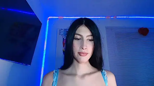 Snapshot of valeria_gonzales_ chatting on November 11, 11:05 pm valeria gonzales online show from November 11, 11:05 pm