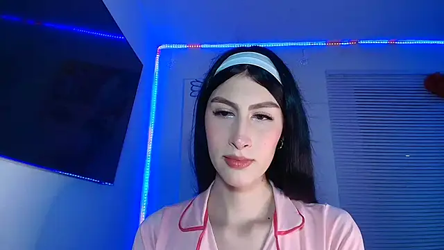 Snapshot of valeria_gonzales_ chatting on November 14, 10:40 pm valeria gonzales online show from November 14, 10:40 pm