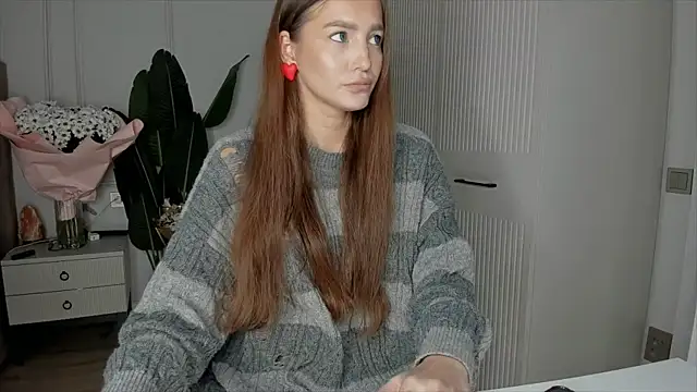 xx leila online show from November 14, 10:36 am