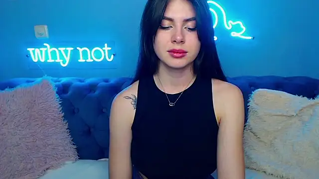 Snapshot of ViollinaLove chatting on February 24, 11:54 am ViollinaLove online show from February 24, 11:54 am