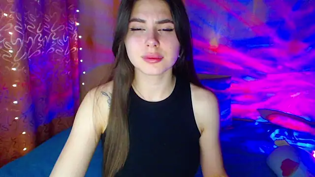 Snapshot of ViollinaLove chatting on March 11, 8:42 pm ViollinaLove online show from March 11, 8:42 pm