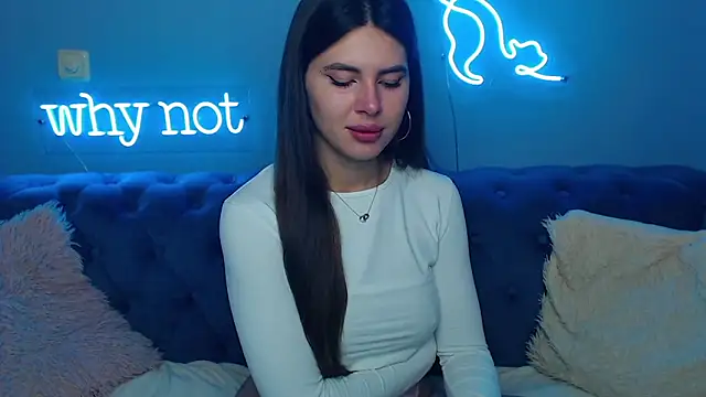 Snapshot of ViollinaLove chatting on September 29, 4:50 am ViollinaLove online show from September 29, 4:50 am