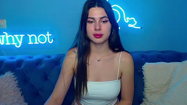 Snapshot of ViollinaLove chatting on November 24, 8:36 am ViollinaLove online show from November 24, 8:36 am