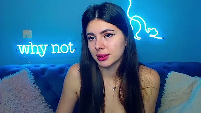 Snapshot of ViollinaLove chatting on November 30, 7:34 am ViollinaLove online show from November 30, 7:34 am