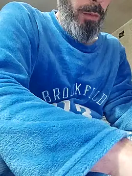 Snapshot of 207RCCam chatting on December 29, 10:47 pm 207RCCam online show from December 29, 10:47 pm