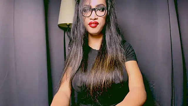 Snapshot of XXsexylongcockXX chatting on December 11, 9:12 pm XXsexylongcockXX online show from December 11, 9:12 pm