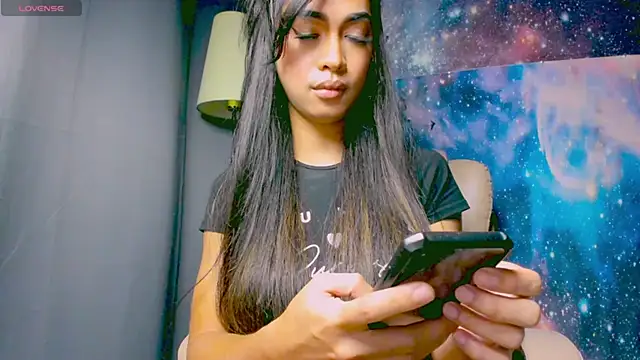 Snapshot of XXsexylongcockXX chatting on January 29, 11:35 pm XXsexylongcockXX online show from January 29, 11:35 pm