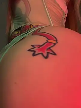 curchez  online show from March 6, 12:43 am