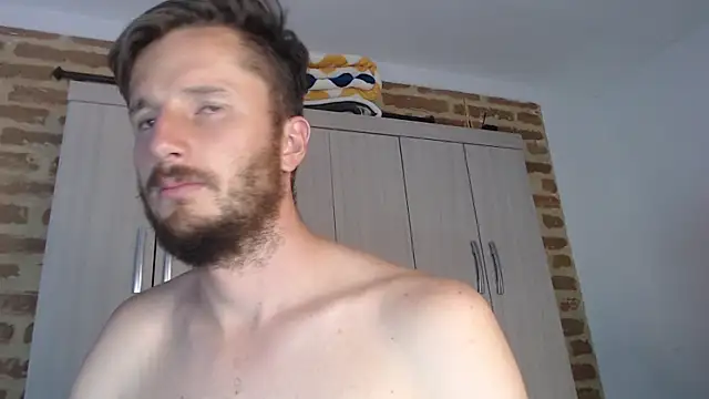 Snapshot of horse_man2 chatting on March 3, 6:19 am horse man2 online show from March 3, 6:19 am