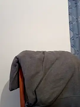 Rolandxxxr online show from January 1, 2:42 pm