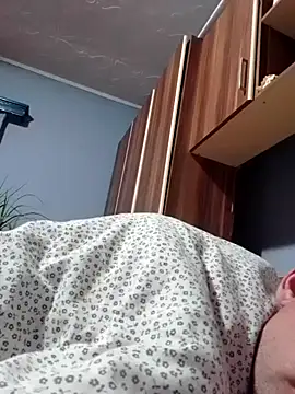 Rolandxxxr online show from March 9, 11:46 pm