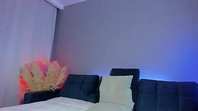 ClockworkLady online show from February 20, 5:01 am