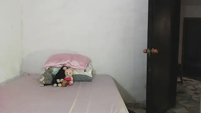 solamatista11 online show from October 30, 7:47 pm