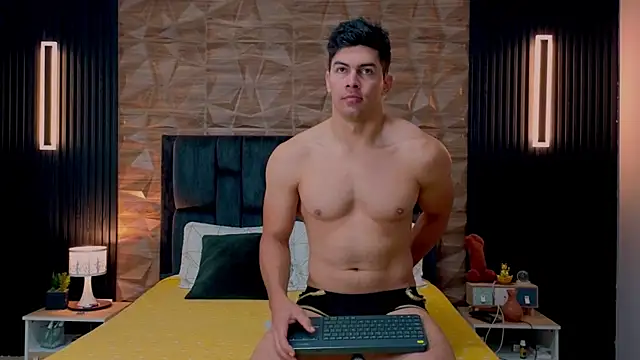 Snapshot of FelipeAndMarcello3 chatting on September 17, 2:08 pm FelipeAndMarcello3 online show from September 17, 2:08 pm