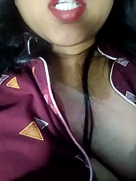 Sweet-Berry online show from March 16, 5:28 pm