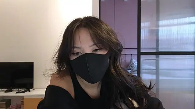 Snapshot of TammiLou chatting on February 20, 1:08 pm TammiLou online show from February 20, 1:08 pm