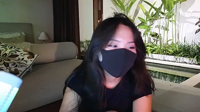 Snapshot of TammiLou chatting on March 1, 1:18 pm TammiLou online show from March 1, 1:18 pm