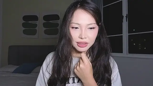 Snapshot of TammiLou chatting on November 13, 5:45 pm TammiLou online show from November 13, 5:45 pm