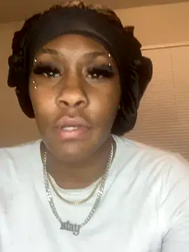 Foreignthababyy online show from January 7, 5:43 am