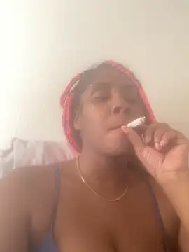 Foreignthababyy online show from February 2, 9:35 pm